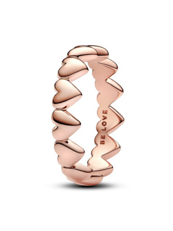 Pandora Moments Reihe Von Herzen Ring Rosé
